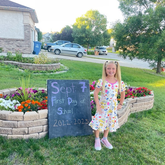 Set of Chris n Missy Back to School Girl’s Dresses size 8 - Picture 7 of 7